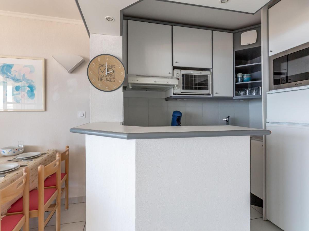 Apartment Village Cap Esterel - Les Bastides-6 By Interhome Saint-Raphaël Exterior foto