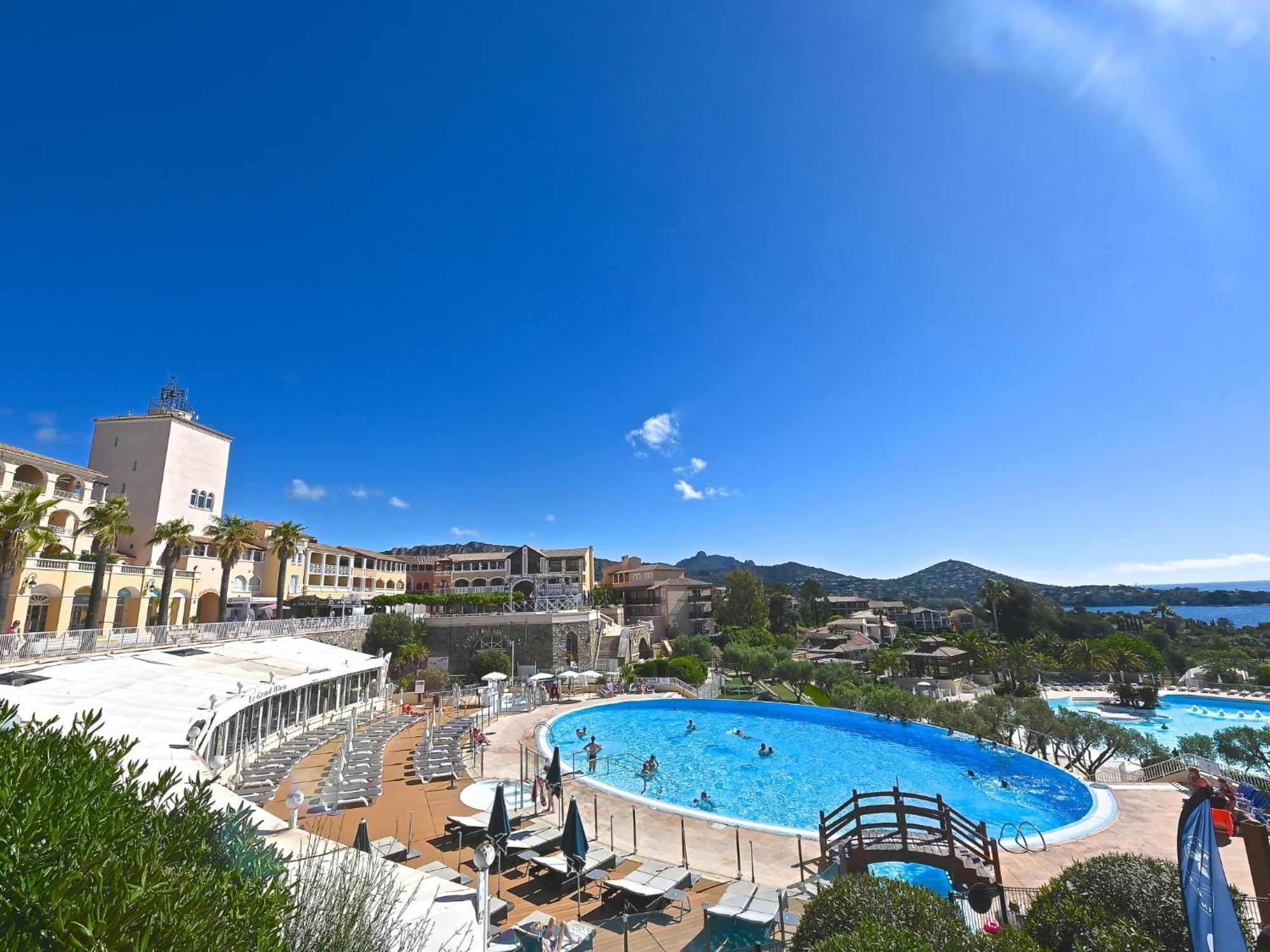 Apartment Village Cap Esterel - Les Bastides-6 By Interhome Saint-Raphaël Exterior foto
